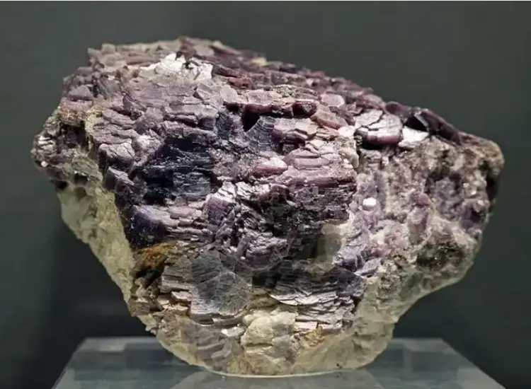 레피돌라이트에서 리튬 추출을 위한 공정 테스트