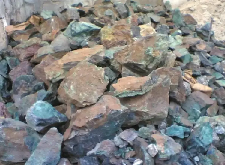 내화 구리 산화물 광석의 광물 처리 테스트